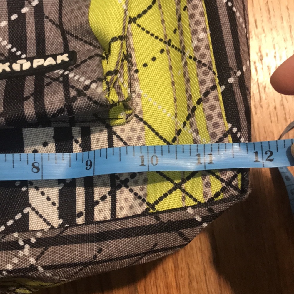 backpack - Picture 8 of 9